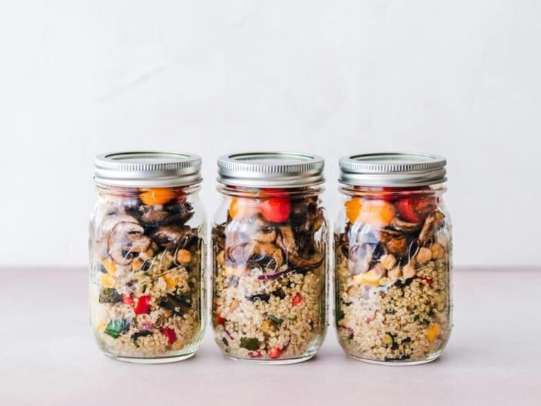 What Are Sustainable Ways to Store Leftovers?